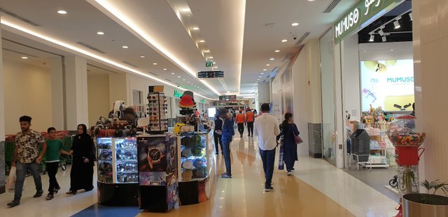 Lulu Mall Fujairah – shopping mall in Fujairah, reviews, prices – Nicelocal