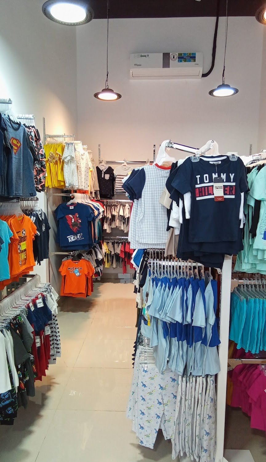 Hanan Trading – clothing and shoe store in Ajman, 1 review, prices ...